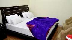 triple bed deluxe Hotel Ganga Gaurav Haridwar